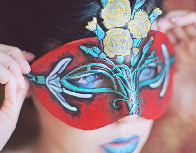 Angelic Artisan - Masks and Masquerade