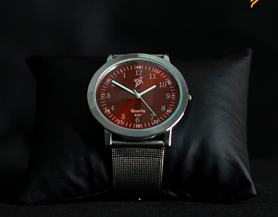 E157: Unisex wrist watches (Anticlockwise)