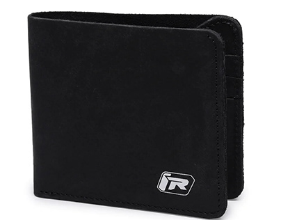 Black Ronin Edition Leather Wallet: The Perfect Fusion