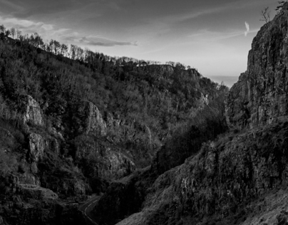 Cheddar Gorge (Black & White)