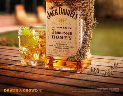 Jack Daniels 'Draws a Crowd'