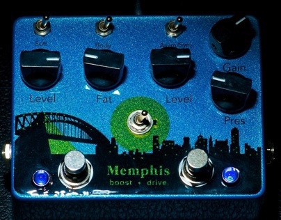 Memphis themed guitar pedals
