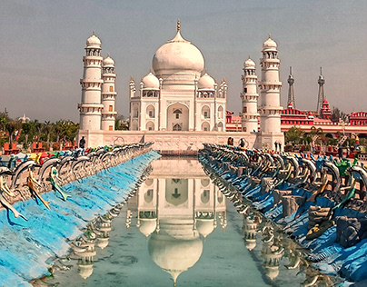 A replica of the Taj Mahal, a symbol of love
