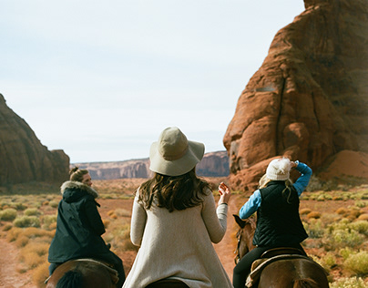 Horseback riding in Monument Valley
