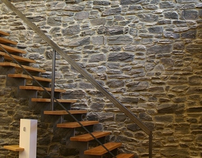 Cottage Stone Wall