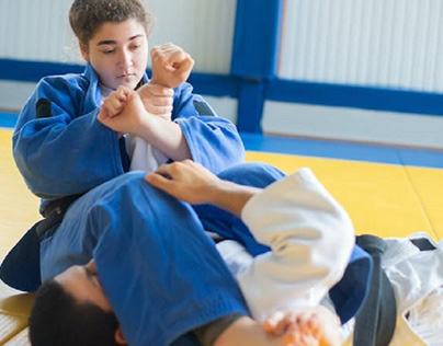 Martial Arts Class is the Best Self-Defense For Women?