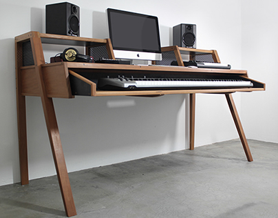 Home Studio // Desk