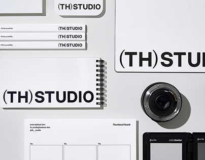 TH STUDIO Branding & Website Design