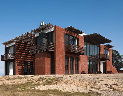 Luna Llena House / Candida Tabet Arquitetura