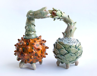 Wandering buds. A series of ceramic sculptures
