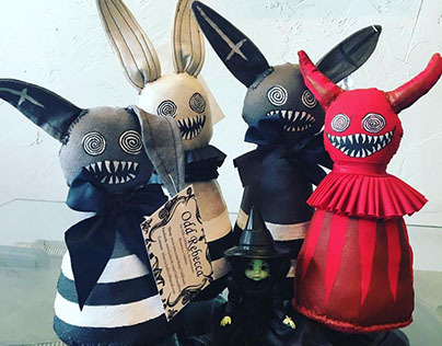 Cloth Dolls, Plushies, and Fuzzy Monsters
