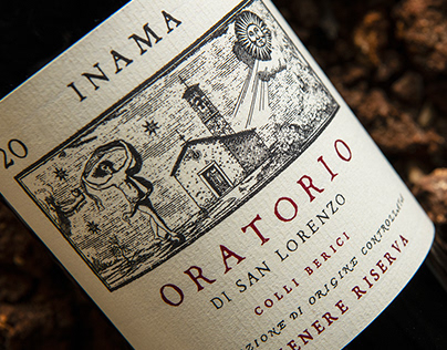 Label design for Oratorio Inama wine