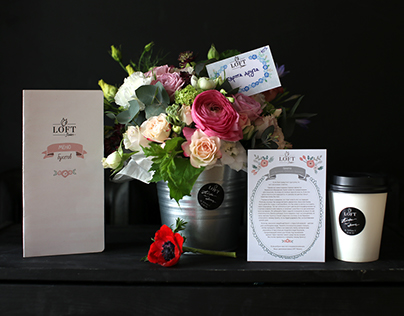 Branding and illustrations for the floral studio