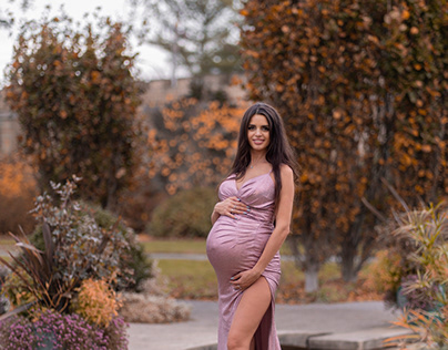 Pregnancy shoot beauty