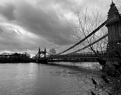 Hammersmith bridge