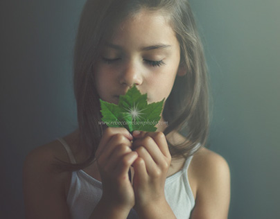 girl with maple leaf