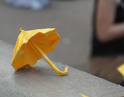 HK Umbrella Revolution Peaceful Paper Crafting