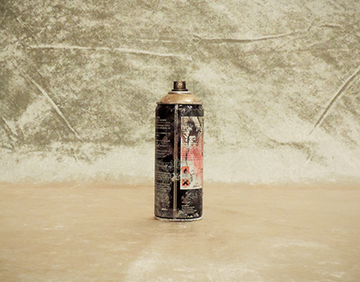 An homage to the golden spray can