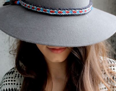 The Jeni hat for Lola Nomada