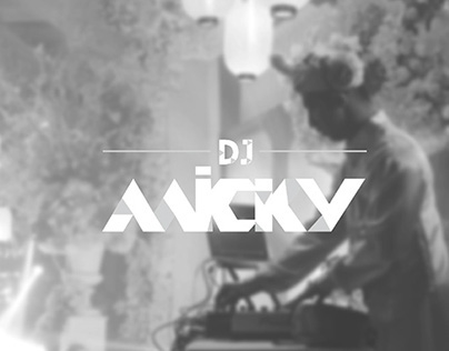 DJ MICKY