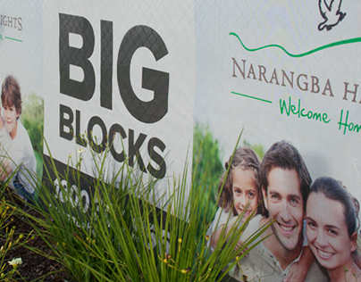 Property Signs Promoting Narangba Heights
