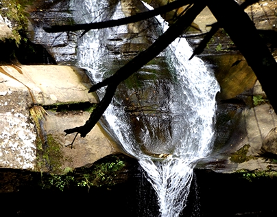 Hocking Hills-Waterfall