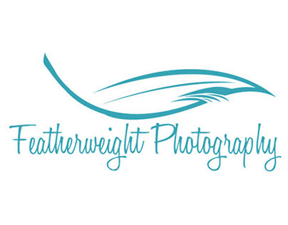 Featherweight Photography Logo
