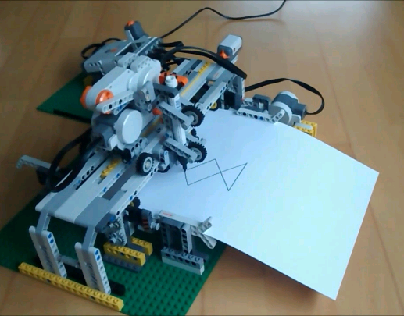 LEGO Mindstorms DrawBot