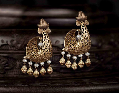 Perfect Small Size Gold Earrings | PC Jeweller