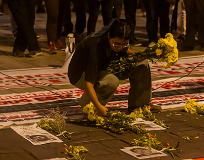 In memoriam. Vigil for the "Massacre of Ayacucho".