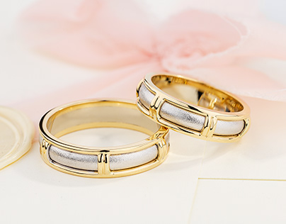 Wedding rings photography