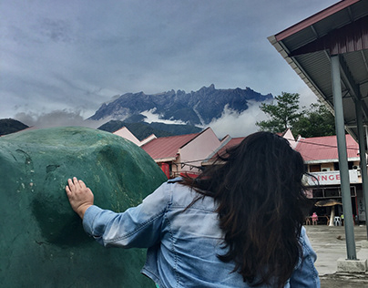 Admiring Mount Kinabalu