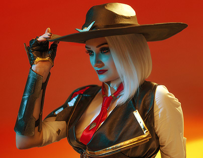 Overwatch - Ashe (Cosplay Photo)