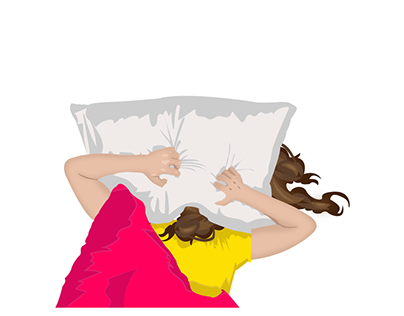 Mujer con almohada en la cabeza
