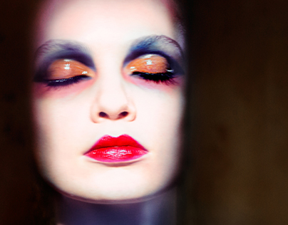 Make up : Cyril Nesmon - Photographer : Lionel Samain