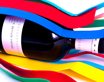 CinAnima - Wine Bottle Packaging