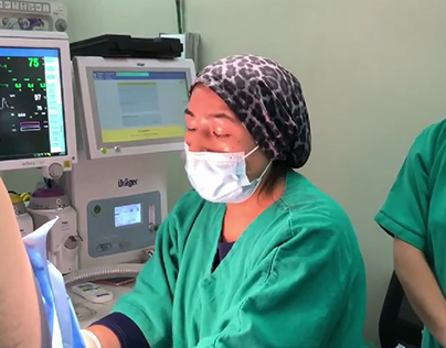 Video "Servicio de Anestesiología" para EsSalud