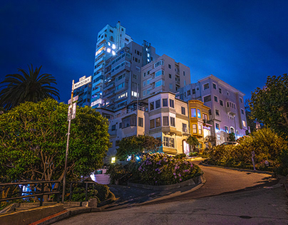The Castle that sits on Lombard Street.