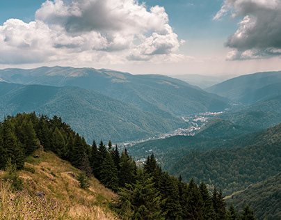 Hiking in the Carpathian Mountains: September edition