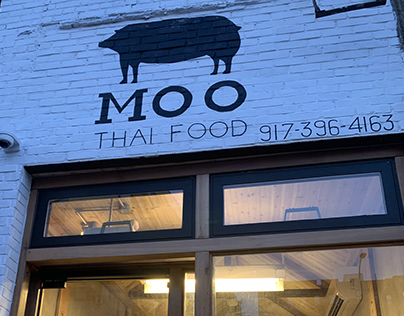 MOO Thai Food : Queens, New York