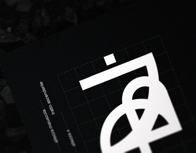 Project thumbnail - Pietra Typeface