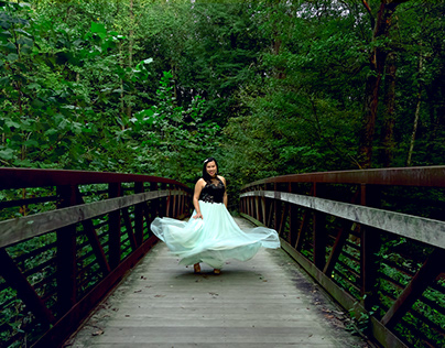 Gowns in the Woods | Elizabeth