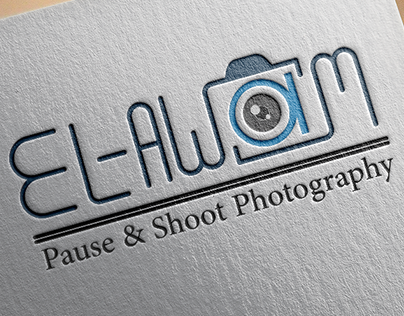 A logo For a photographer