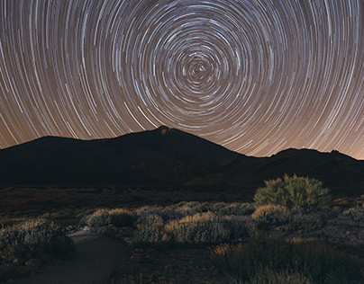 Star trails over Teide