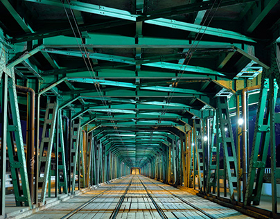 Inside the Gdański Bridge
