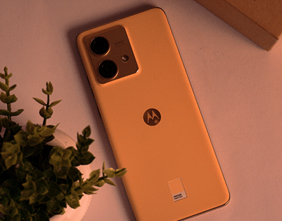 Foto conceito Motorola Edge 40 Neo (Peach Fuzz)
