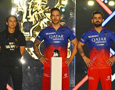 RCB unveiled their new red and blue jerseys