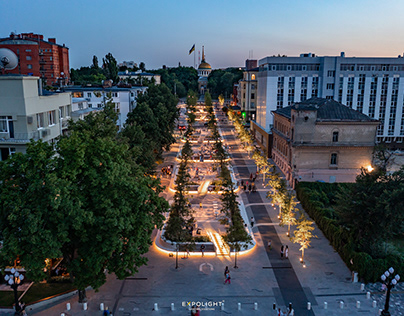 Yavornytsky Boulevard lighting