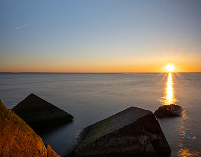 Sunset, Rocks & the Sea