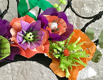 Halloween headdress with paper flowers